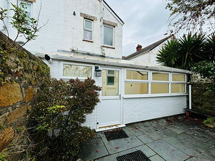 1 Bedroom Flat To Rent In Pendarves Road, Penzance, TR18