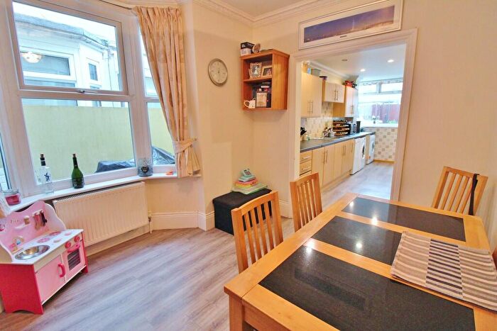 3 Bedroom Terraced House For Sale In Monmouth Road, North End, PO2