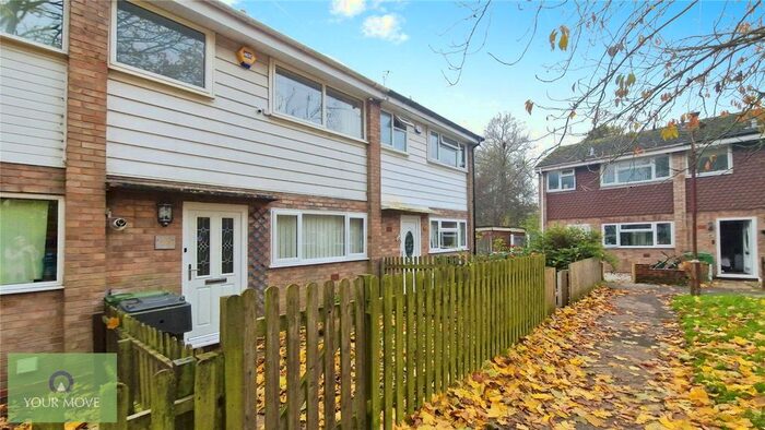 3 Bedroom Terraced House To Rent In Chadcote Way, Catshill, Bromsgrove, Worcestershire, B61
