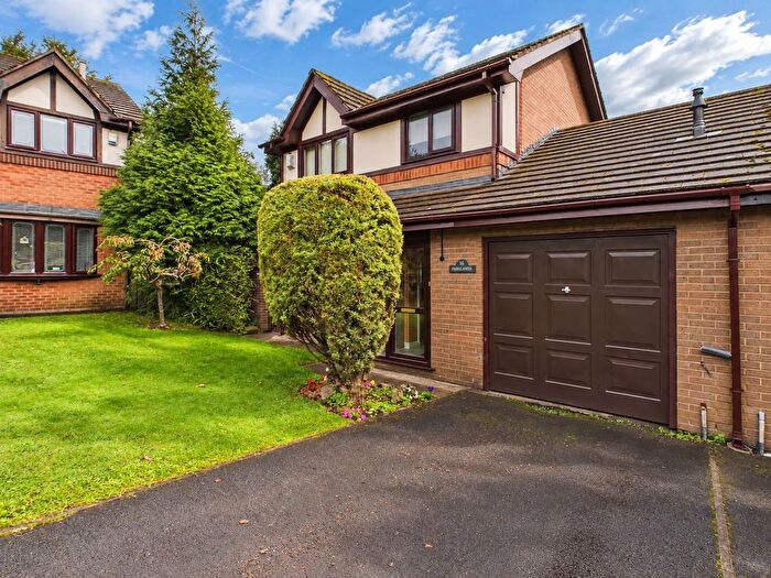 3 Bedroom Link Detached House For Sale In Parklands, Skelmersdale, WN8