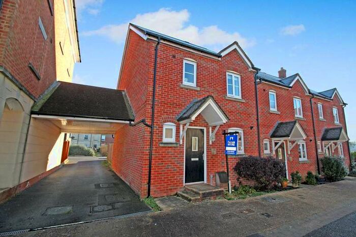 3 Bedroom End Of Terrace House To Rent In Alner Road, Blandford Forum, DT11