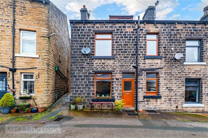 2 Bedroom End Of Terrace House For Sale In Mount Road, Marsden, Huddersfield, West Yorkshire, HD7