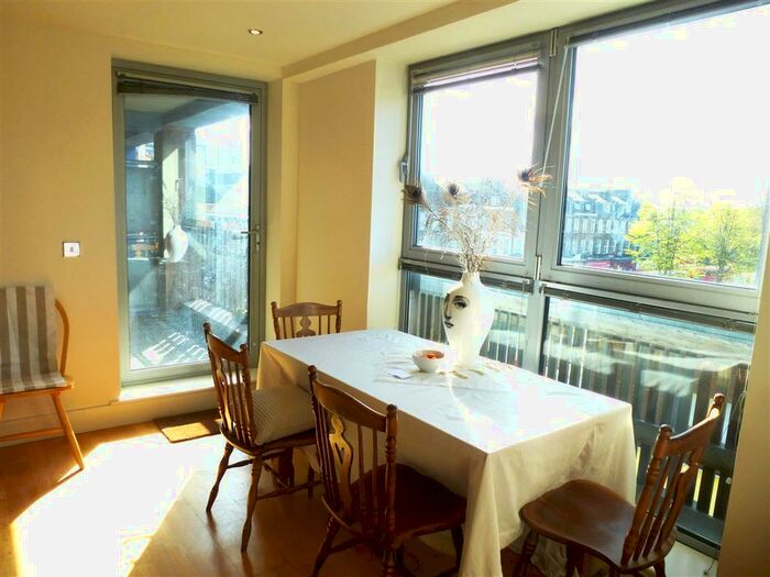 3 Bedroom Apartment To Rent In Grosvenor Terrace, Camberwell, London, SE5