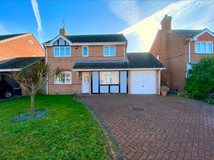 5 Bedroom Detached House To Rent In Bexhill Close, Martello, CO15