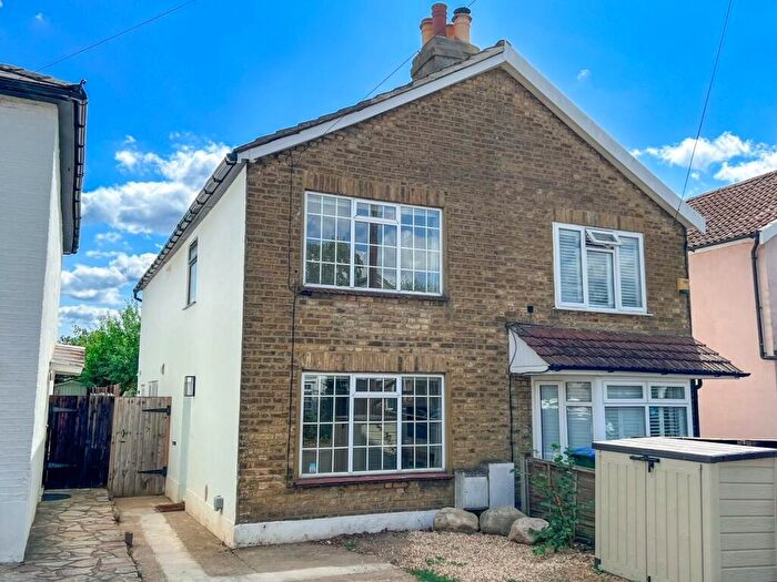 4 Bedroom Semi-Detached House For Sale In Spreighton Road, West Molesey, KT8