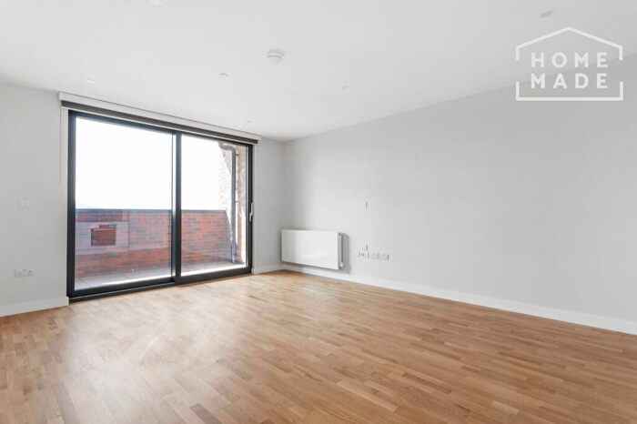 2 Bedroom Flat To Rent In Premier House, HA3