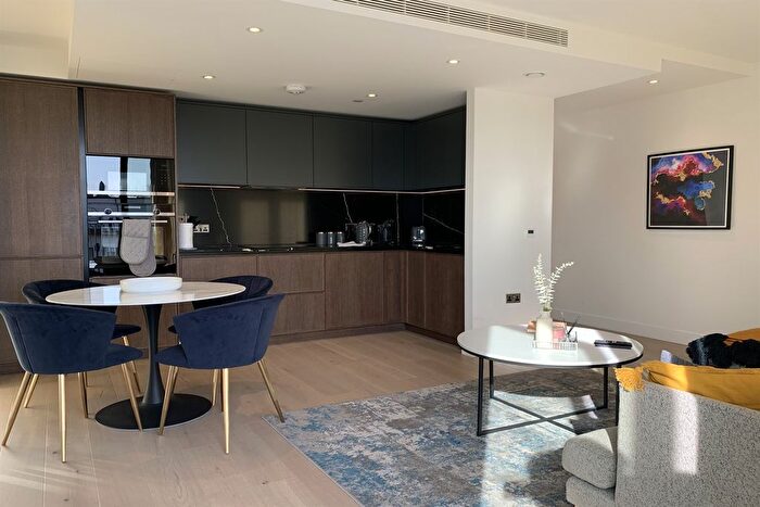 2 Bedroom Flat To Rent In Opus House, Salutation Gardens, WC1X