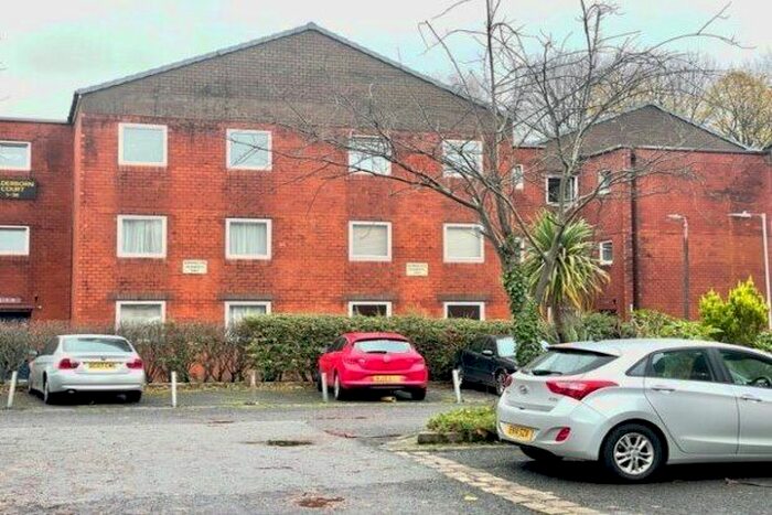 2 Bedroom Flat To Rent In Paderborn Court, Bolton, BL1