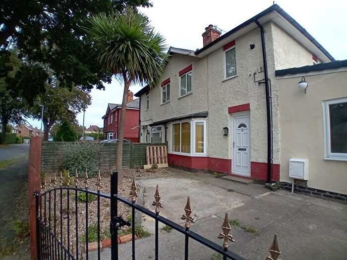 3 Bedroom Semi-Detached House To Rent In Staunton Road, Newark, NG24