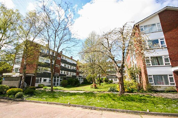 Studio To Rent In Carlton Court, Hulse Road, Southampton, SO15