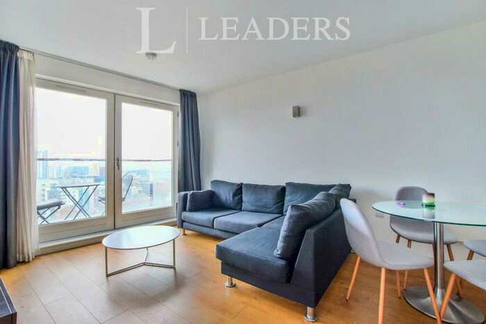 1 Bedroom Apartment To Rent In Skyline Central, Goulden Street, Manchester, M4