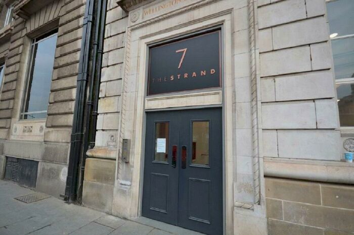 1 Bedroom Flat For Sale In The Strand, Liverpool, Merseyside, L2