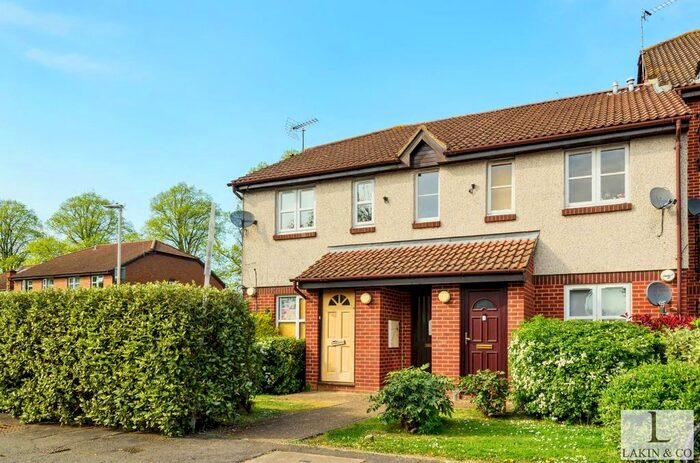 1 Bedroom Flat To Rent In Knowles Close, Yiewsley, West Drayton, UB7