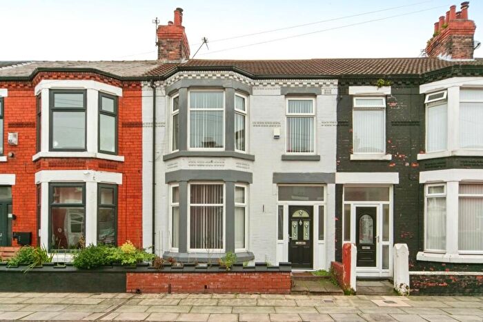 3 Bedroom Terraced House For Sale In Lusitania Road, Liverpool, L4