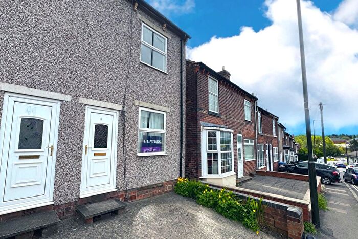 2 Bedroom End Terrace House To Rent In Foljambe Road, Chesterfield, S40