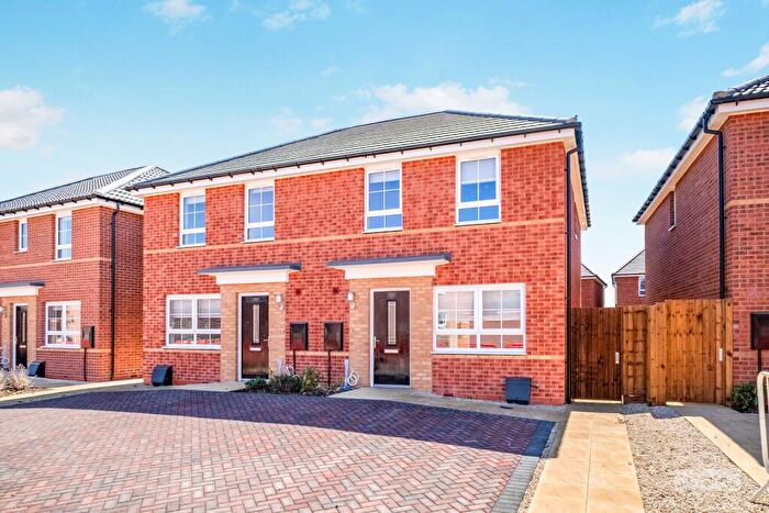 3 Bedroom House To Rent In Almond Avenue, Whittlesey, Peterborough, PE7