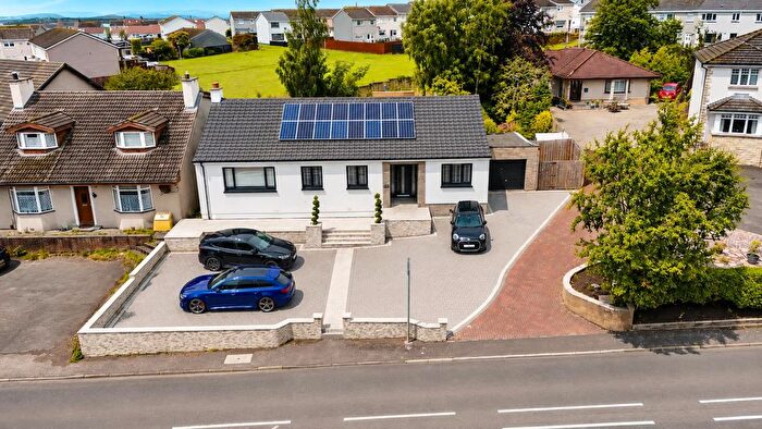 3 Bedroom Detached Bungalow For Sale In Coatbridge Road, Airdrie, ML6