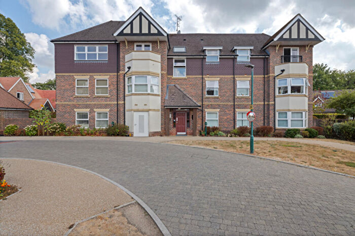 2 Bedroom Retirement Property For Sale In Parham House, Bramshott Place, King George's Drive, Liphook, Hampshire, GU30