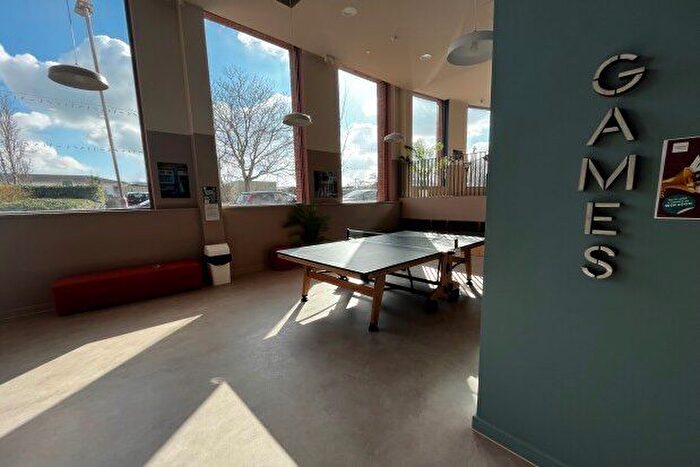 Studio To Rent In Dogpool Lane, Birmingham, B30