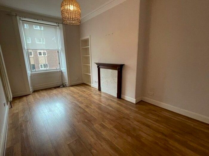 1 Bedroom Flat To Rent In Henderson Street, Leith, Edinburgh, EH6