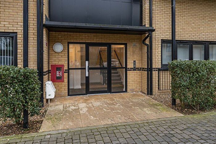 2 Bedroom Flat For Sale In Chilton House, Stevenage, Hertfordshire, SG1
