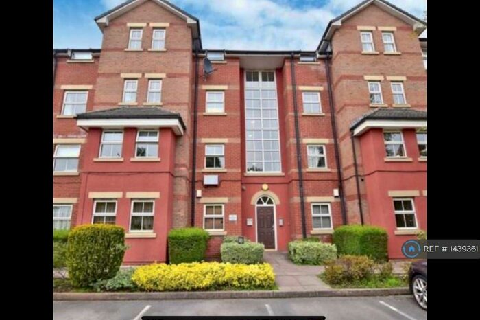 2 Bedroom Flat To Rent In School Lane, Manchester, M20