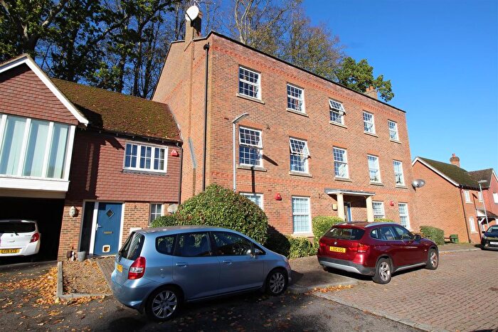 Property To Rent In Spring Close, Southgate, Crawley, West Sussex., RH11