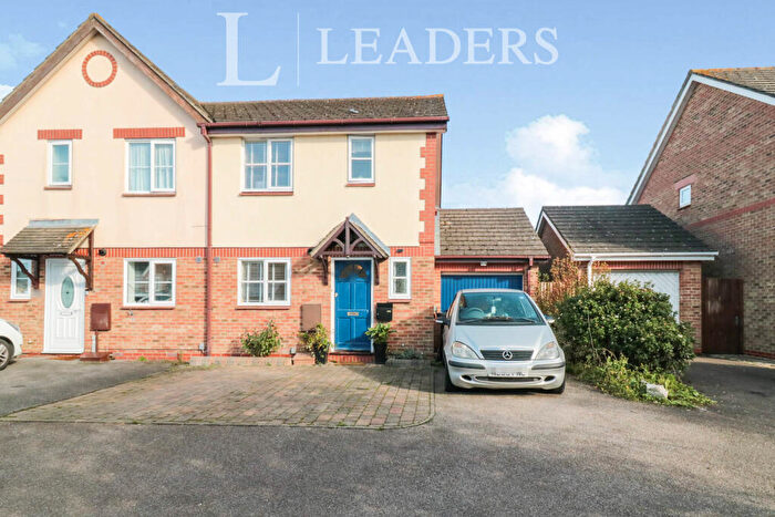 3 Bedroom House To Rent In Wedgewood Drive, Harlow, CM17