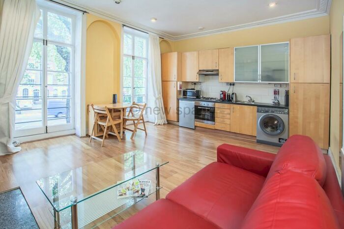 1 Bedroom Flat To Rent In City Road, Angel, EC1V