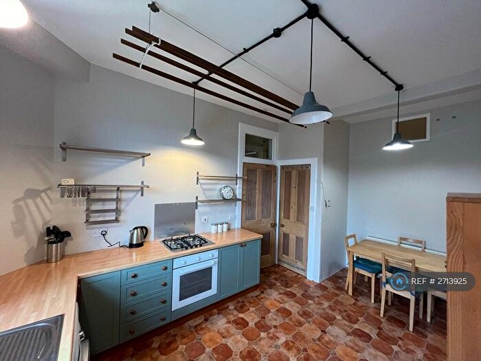 1 Bedroom Flat To Rent In Roseburn Avenue, Edinburgh, EH12