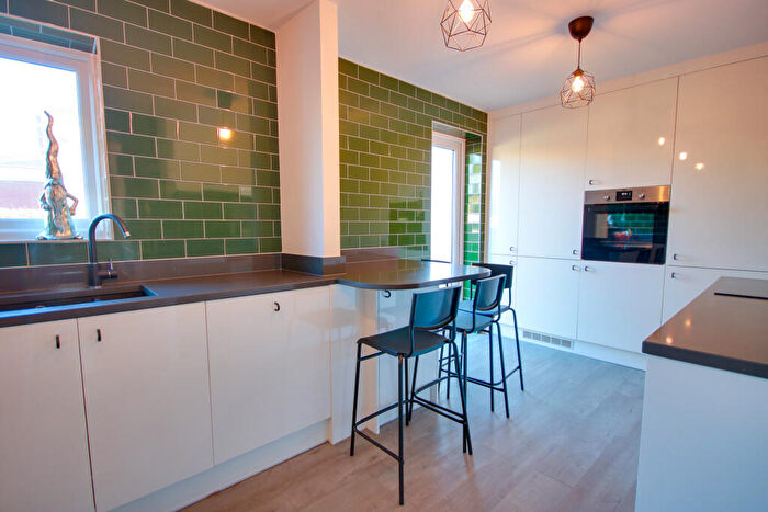 3 Bedroom Terraced House For Sale In Bitterne Village! Kitchen/breakfast Room! A Must See!, SO18