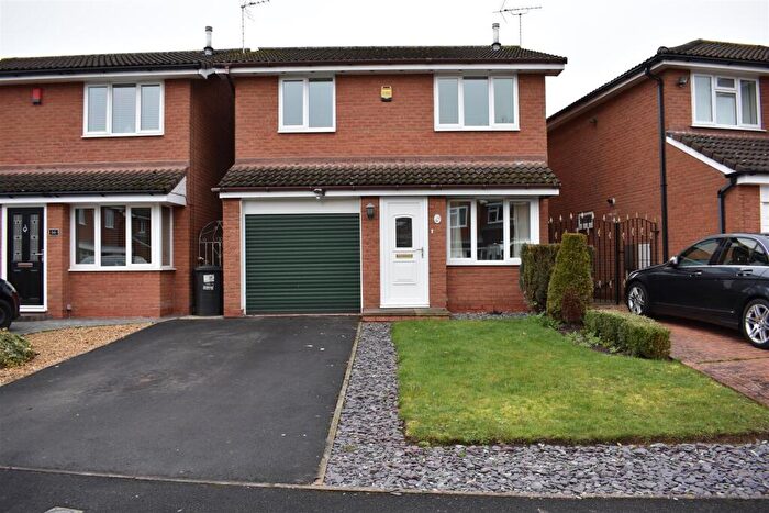 3 Bedroom Detached House To Rent In Farmleigh Drive, Crewe, CW1