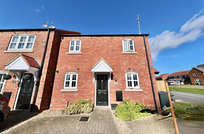 1 Bedroom Flat For Sale In Hamlet Drive, Kingswood, Hull, HU7