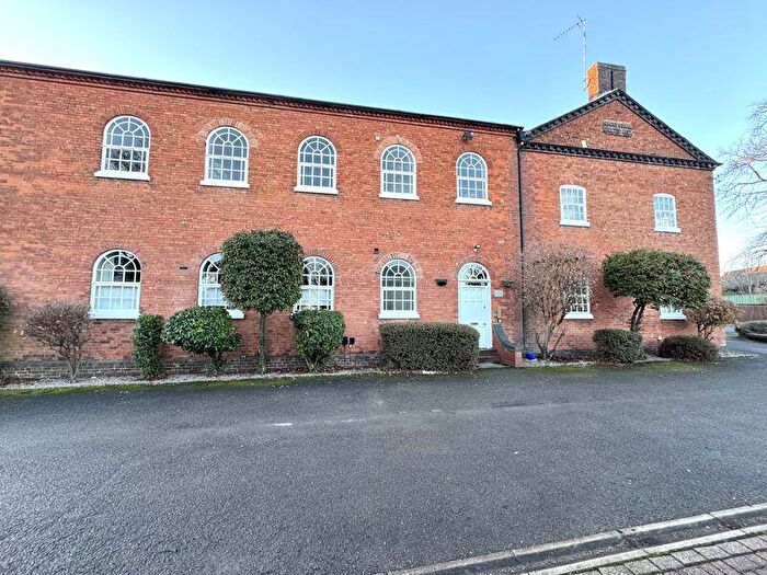 1 Bedroom Apartment For Sale In The Cloisters, Atherstone, CV9
