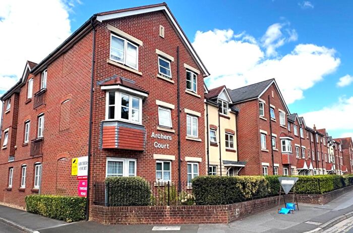 2 Bedroom Retirement Property For Sale In Archers Court, Castle Street, Salisbury, SP1