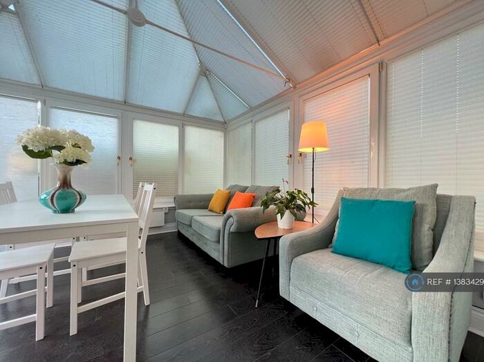 6 Bedroom End Of Terrace House To Rent In Lower Green Gardens, Worcester Park, KT4