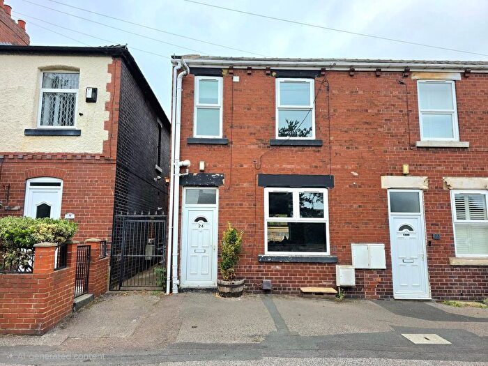 3 Bedroom End Terrace House For Sale In Church Street, Brierley, S72