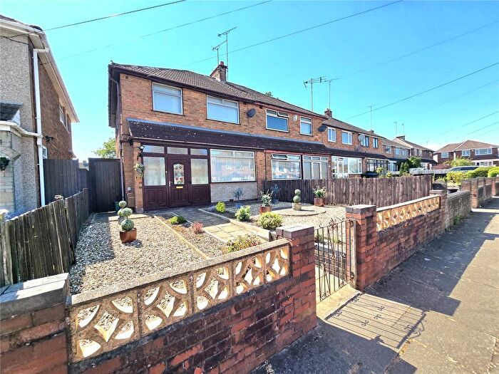3 Bedroom End Of Terrace House For Sale In Pearson Avenue, Coventry, West Midlands, CV6