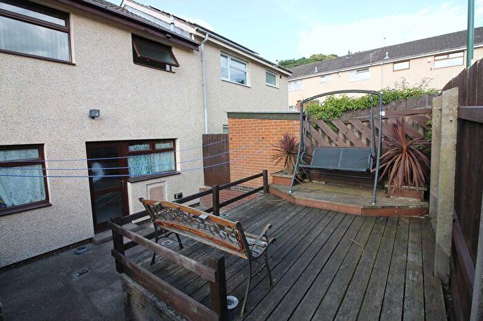 3 Bedroom Terraced House To Rent In Hogan Gardens, Nottingham, NG5