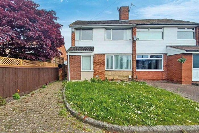 3 Bedroom Semi-Detached House For Sale In Debra Close, Great Sutton, Ellesmere Port, CH66