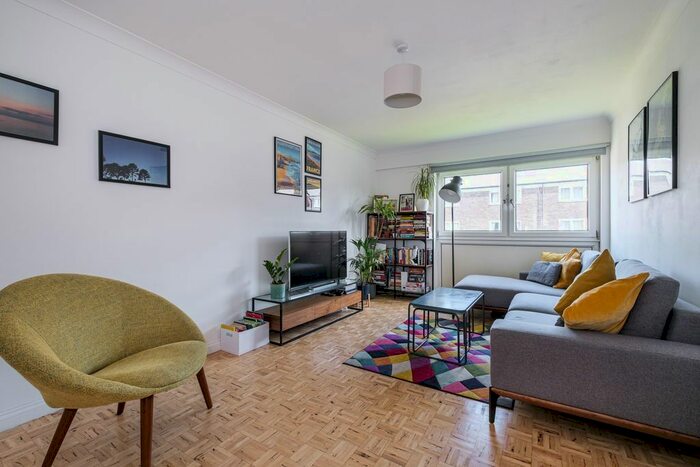 1 Bedroom Flat To Rent In High Street, London E13