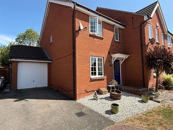 3 Bedroom End Of Terrace House For Sale In Charlock Drive, Minster On Sea, Sheerness, Kent, ME12