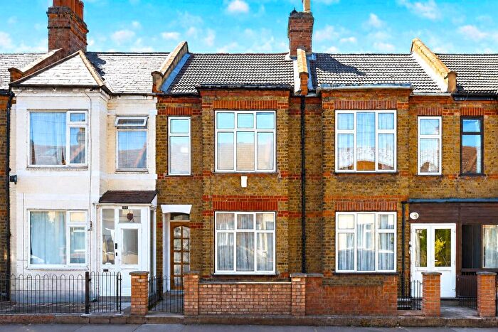 2 Bedroom Terraced House For Sale In Fulbourne Road, Walthamstow, London, E17