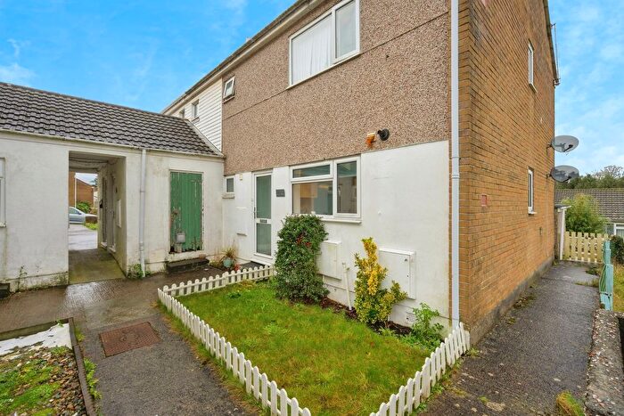 2 Bedroom Flat For Sale In Pode Drive, Plymouth, PL7