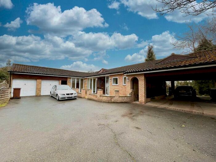 6 Bedroom Detached House To Rent In School Lane, Canwick, Lincoln, Lincolnshire, LN4