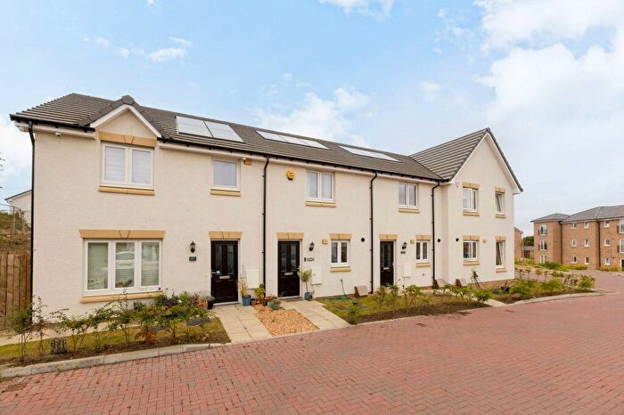 2 Bedroom Villa For Sale In Niven Way, Edinburgh, EH12