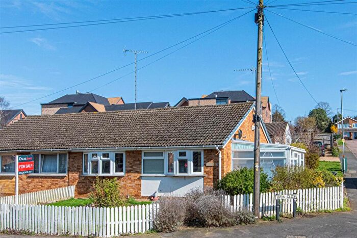 2 Bedroom Bungalow For Sale In Severn Way, Kettering, NN16