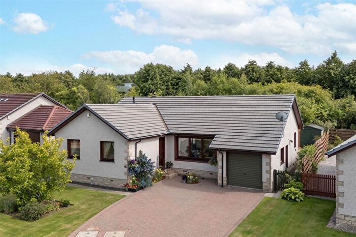 4 Bedroom Detached Bungalow For Sale In Coldstream Avenue, Perth, PH1
