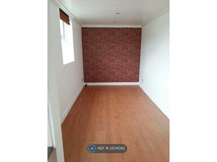 1 Bedroom Flat To Rent In Kingston Rd, Portsmouth, PO2