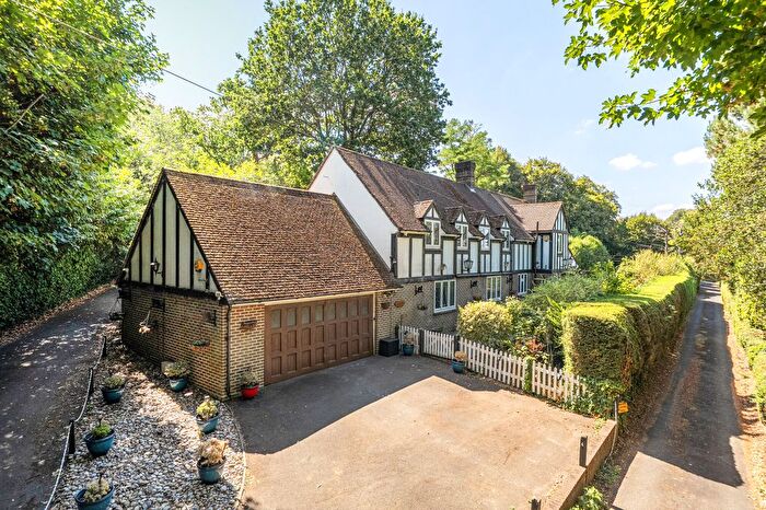 4 Bedroom Detached House For Sale In Redhill Common, Redhill, RH1